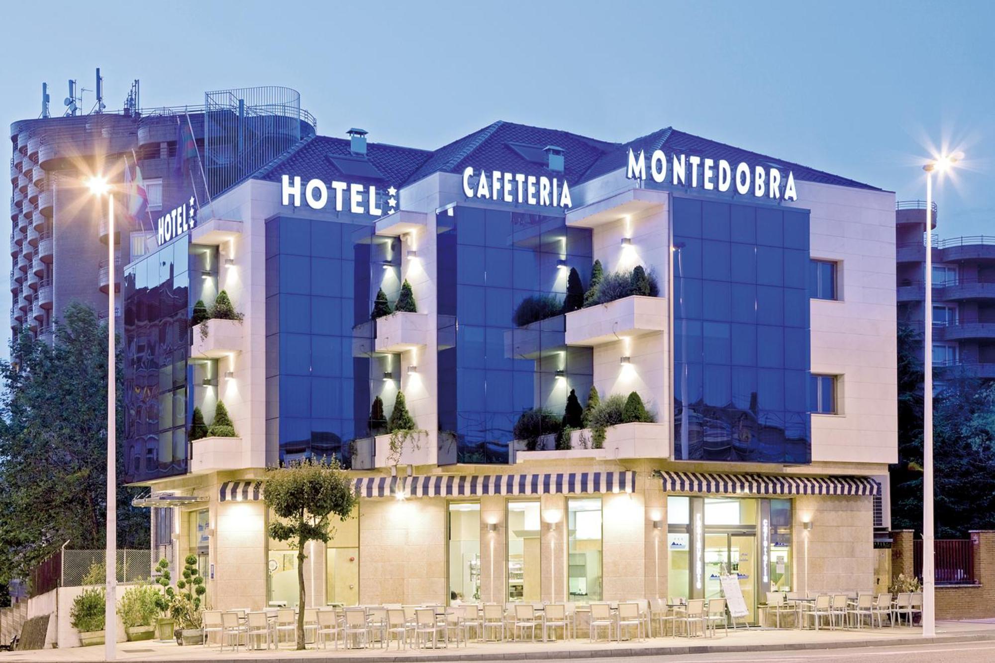 Hotel Montedobra Torrelavega Exterior foto